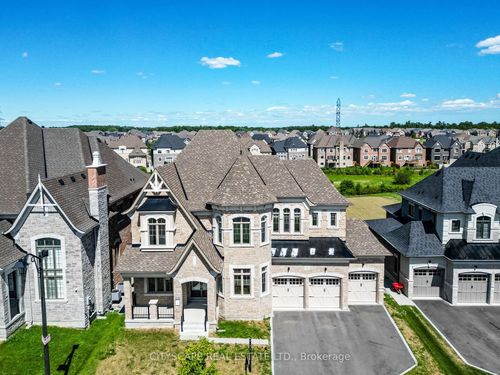 51 Enclave Crt, Kleinburg, ON, L4H4V9 | Card Image