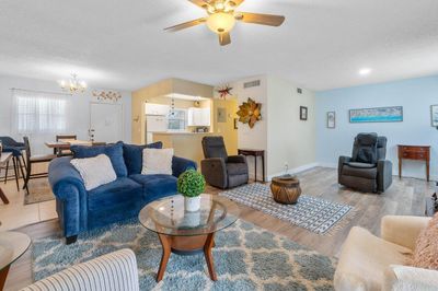 276 - 790 Lori Drive, Condo with 1 bedrooms, 1 bathrooms and null parking in Palm Springs FL | Image 2