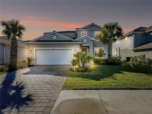 2270 Avocado Ln, NAPLES, FL, 34120-5738 | Card Image