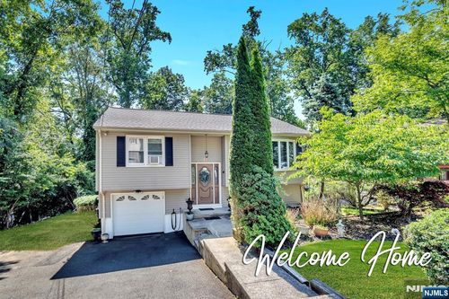 51 Mountain Ave, Rockaway, NJ, 07866-1950 | Card Image