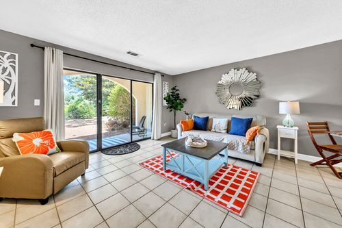 305-305 Southlake Ct, Niceville, FL, 32578-4193 | Card Image