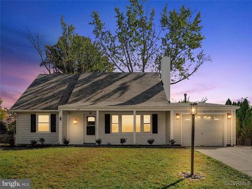 4111 Mount Echo Ln, Fairfax, VA, 22033-3110 | Card Image