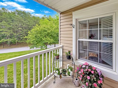 unit-202-1 Ginford Pl, CATONSVILLE, MD, 21228-4087 | Card Image