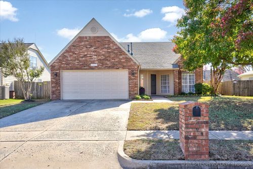 10638 E 114th Place, Bixby, OK, 74008 | Card Image