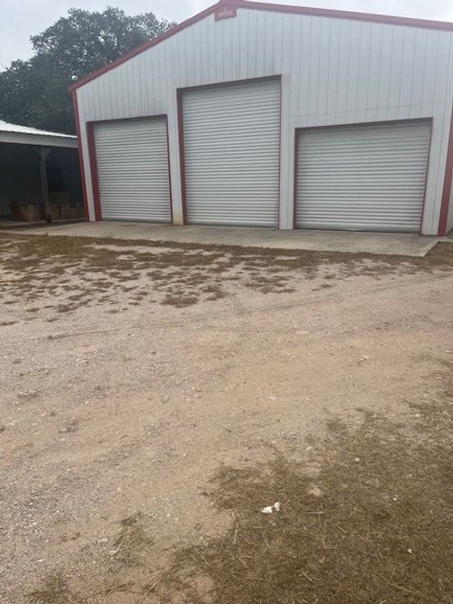 915 Us Highway 84 W, Mullin, TX, 76864-2534 | Card Image