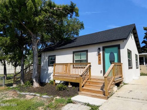 242 Bainbridge Ave, Holly Hill, FL, 32117-4946 | Card Image