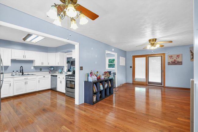 4 Cherry Ln, House other with 3 bedrooms, 2 bathrooms and 2 parking in Villa Grove IL | Image 24