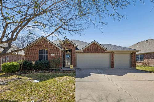 4017 Heavenly Way, Heartland, TX, 75126-8279 | Card Image