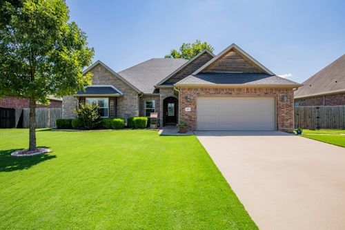 117 Saint Vincent St, Lowell, AR, 72745-8916 | Card Image
