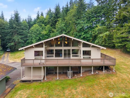 1438 Brown Rd W, Chehalis, WA, 98532-9133 | Card Image
