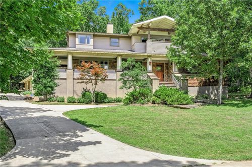 137 S Kestrel Dr, Fayetteville, AR, 72701-4488 | Card Image