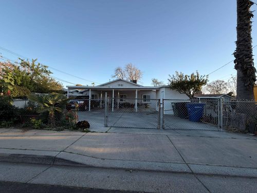 1732 Connie Way, Modesto, CA, 95354 | Card Image
