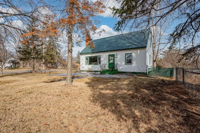 Front Door | Image 40