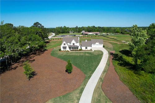 4004 Blackberry Ln, AUBURN, AL, 36830-8332 | Card Image