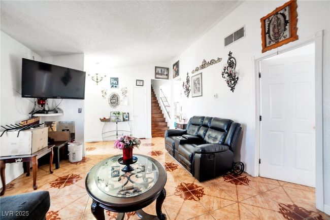 6373 Enchanting Ct, House other with 4 bedrooms, 3 bathrooms and null parking in Las Vegas NV | Image 28