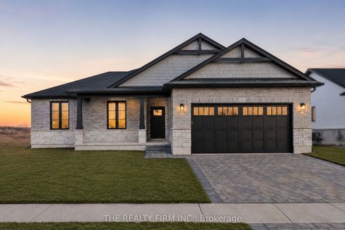285 King St, Glencoe, ON, N0L1M0 | Card Image