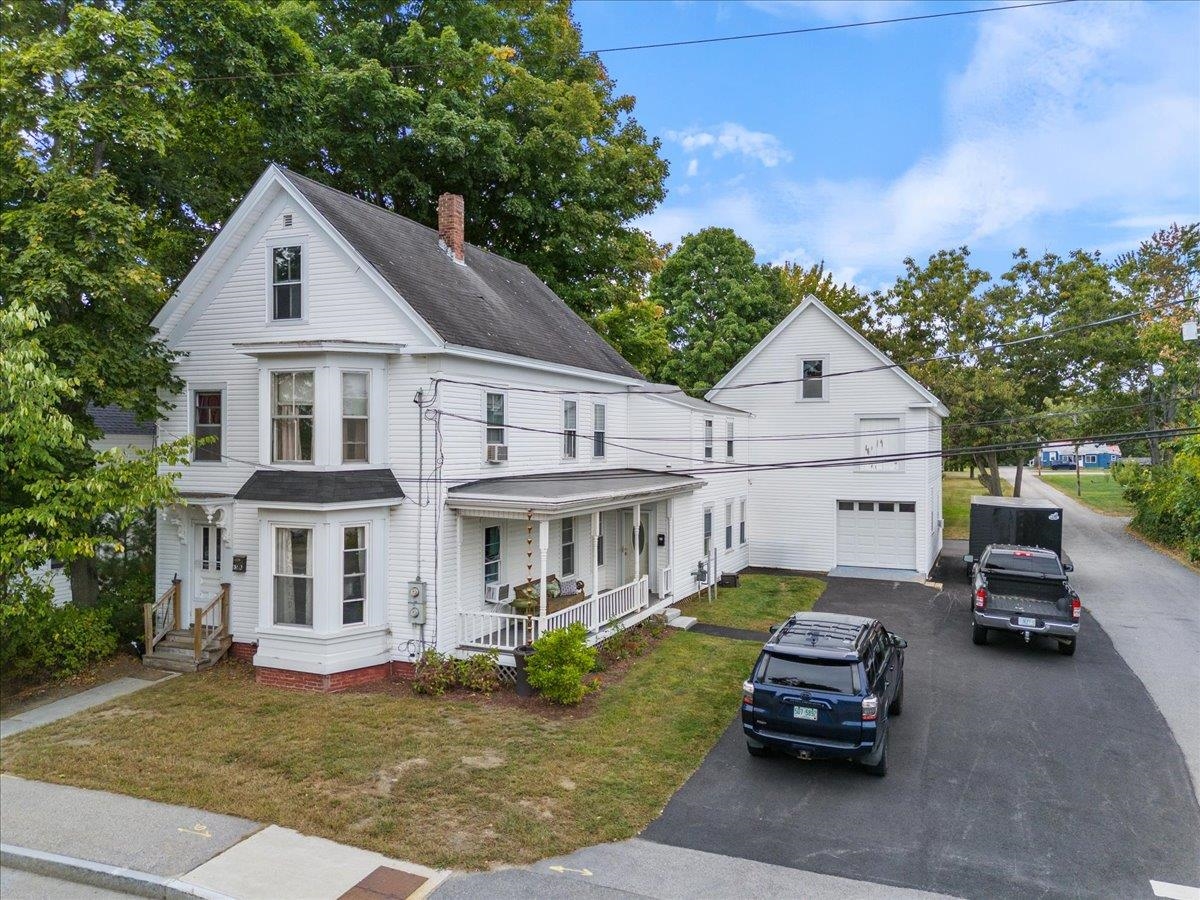 Washington St, Rochester, NH 03867