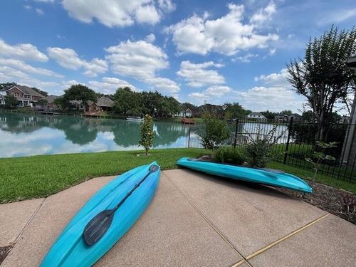 402 Bay Bridge Dr, Sugar Land, TX, 77478-4736 | Card Image