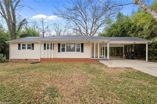 3403 Wilshire Dr, Greensboro, NC, 27408-2923 | Card Image