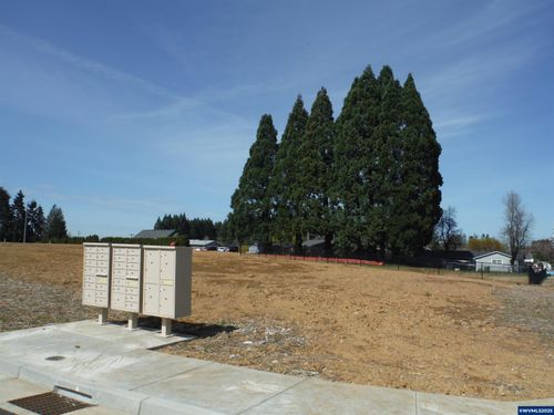 302 Ne Clay St, Sublimity, OR, 97385-9005 | Card Image