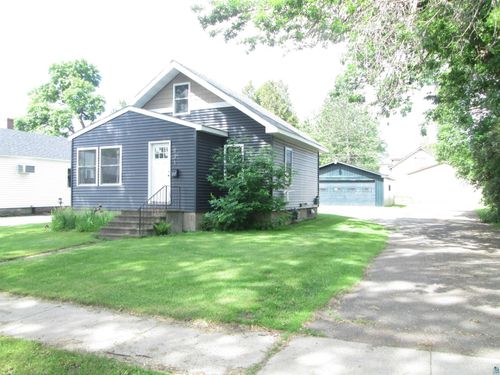 421 8th St, Cloquet, MN, 55720-2024 | Card Image