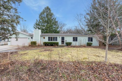 5220 Palm St, McHenry, IL, 60051-9706 | Card Image