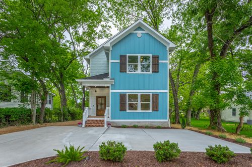 2111 Ivy St, Chattanooga, TN, 37404-2631 | Card Image