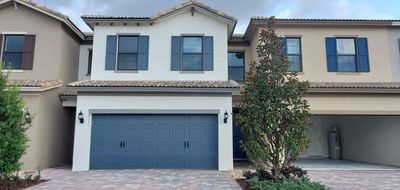 8191 - 8191 Cinch Way, Townhouse with 3 bedrooms, 2 bathrooms and null parking in Lake Worth FL | Image 1