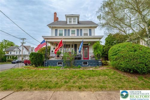 196 S 3rd St, Lehightn Boro, PA, 18235-2030 | Card Image