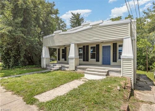 522 N Scales St, Reidsville, NC, 27320-2939 | Card Image