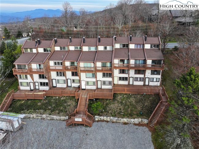 UNIT-7 - 104 Snowplow Ln, Condo with 3 bedrooms, 3 bathrooms and null parking in Beech Mountain NC | Image 30