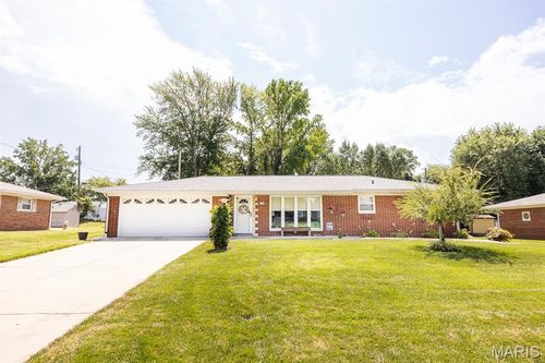 408 Blue Ridge Dr, Belleville, IL, 62223-4308 | Card Image