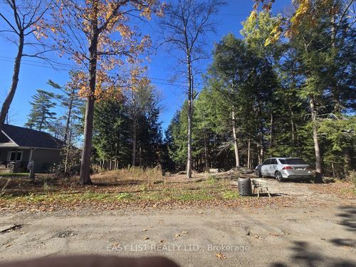 Lot 14 Laidlaw Avenue, Gravenhurst, ON, L0K2B0 | Card Image