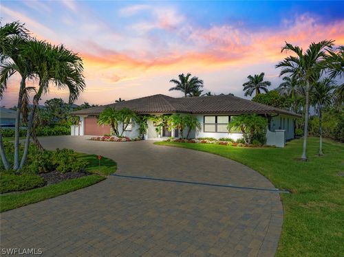 4222 Crayton Rd, NAPLES, FL, 34103-8525 | Card Image