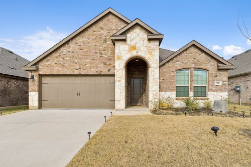 9721 Tinsley St, Aubrey, TX, 76227-6042 | Card Image