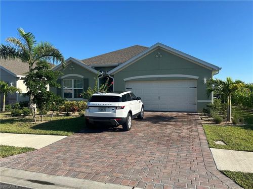 20419 Camino Torcido Loop, North Fort Myers, FL, 33917-8154 | Card Image