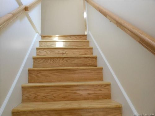 b-277 Whisconier Rd, Brookfield, CT, 06804-1821 | Card Image