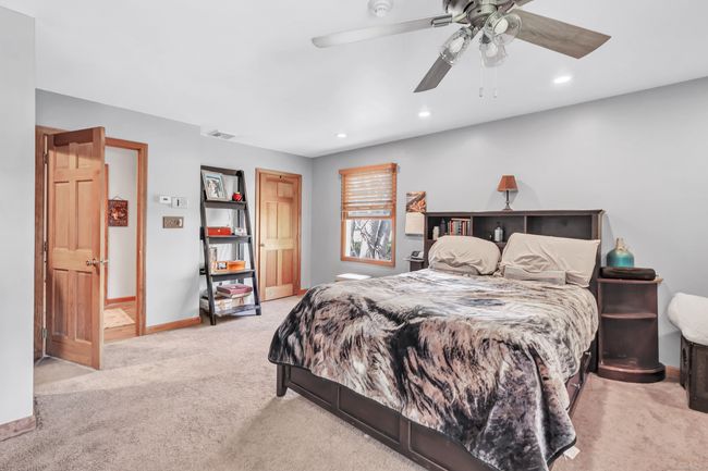 6 Benz St, House other with 3 bedrooms, 2 bathrooms and 5 parking in Ansonia CT | Image 32