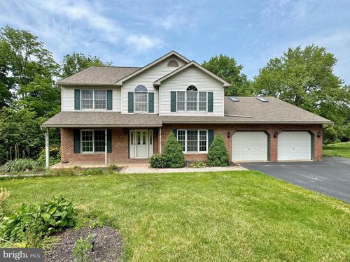 21 Orchard Pl, BERNVILLE, PA, 19506-9586 | Card Image