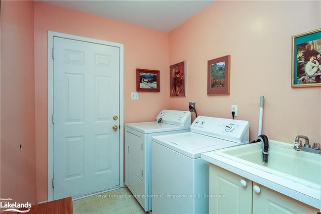 93 Silver Birch Ave, House other with 3 bedrooms, 1 bathrooms and 4 parking in Wasaga Beach ON | Image 26