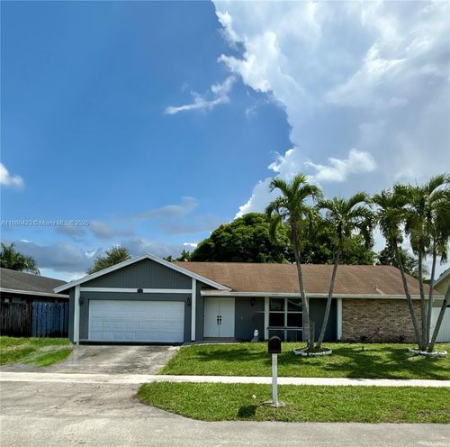 7150-7150 Nw 46th St, Lauderhill, FL, 33319-4017 | Card Image