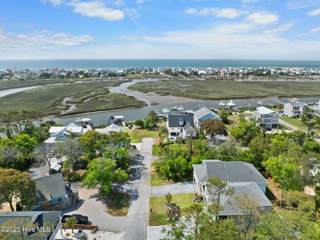 113 Sw 22 Nd St, House other with 4 bedrooms, 3 bathrooms and 1 parking in Oak Island NC | Image 55