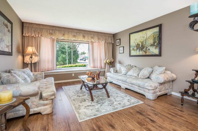 8932 143 A Street, House other with 4 bedrooms, 3 bathrooms and 3 parking in Surrey BC | Image 10