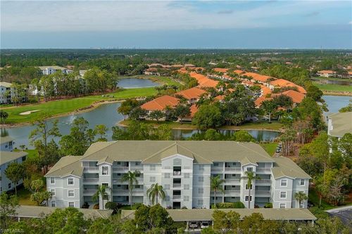 8-206-4000 Loblolly Bay Dr, NAPLES, FL, 34114-3613 | Card Image