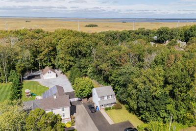 318 N Shore Rd, House other with 3 bedrooms, 2 bathrooms and null parking in Beesleys Point NJ | Image 2