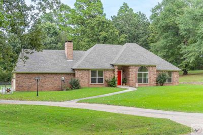 48 Dunham Dr., House other with 3 bedrooms, 2 bathrooms and null parking in Texarkana TX | Image 1