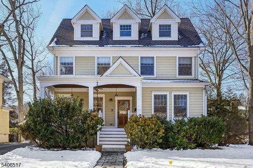 61 Tulip St, Summit, NJ, 07901-2420 | Card Image