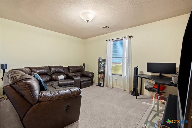 Family room | Image 17