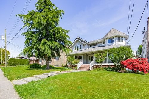 4450 Atlee Ave, Burnaby, BC, V5G3R6 | Card Image