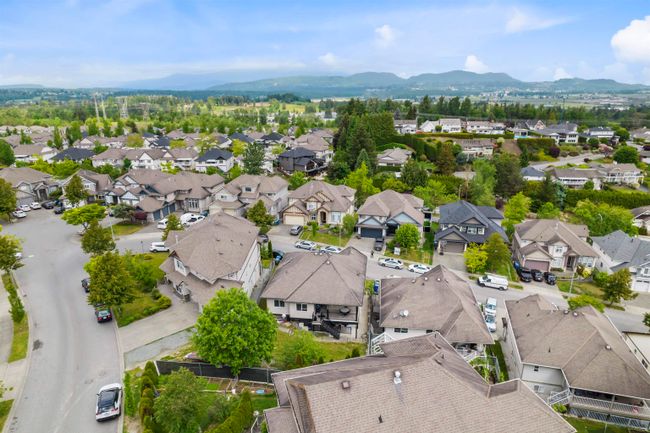 3554 Thurston Place, House other with 6 bedrooms, 4 bathrooms and 5 parking in Abbotsford BC | Image 36
